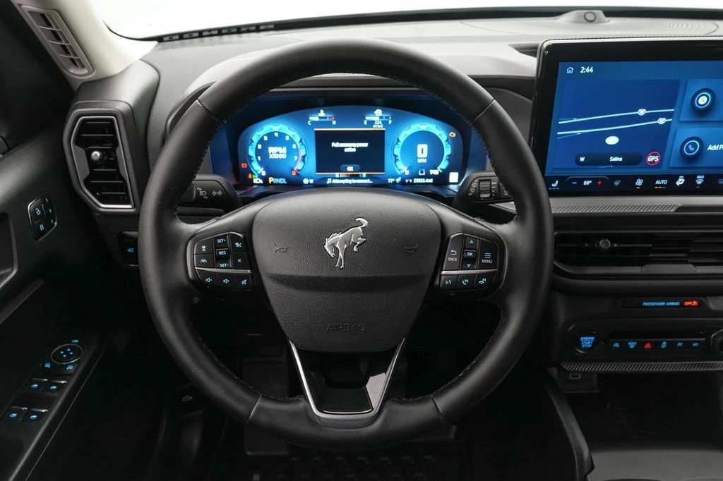 2025 Ford Bronco 6th Gen - Image 15 of 31