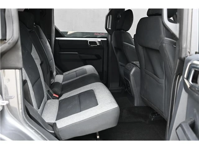 2025 Ford Bronco Sport - Image 17 of 20
