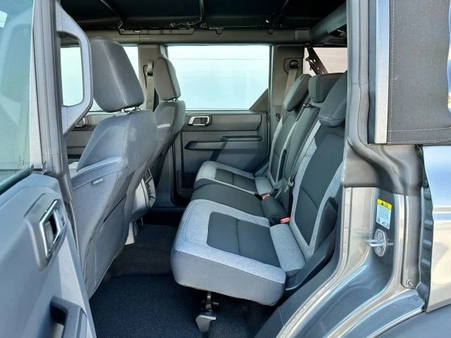 2025 Ford Bronco Sport - Image 12 of 21
