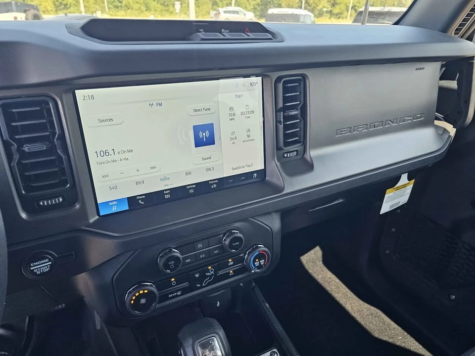 2025 Ford Bronco Sport - Image 9 of 11