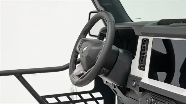 2025 Ford Bronco 6th Gen - Image 11 of 21