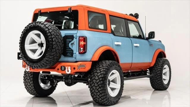 2025 Ford Bronco 6th Gen - Image 12 of 21