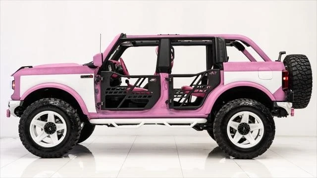 2025 Ford Bronco 6th Gen - Image 2 of 21