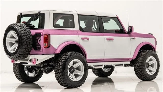 2025 Ford Bronco 6th Gen - Image 11 of 21