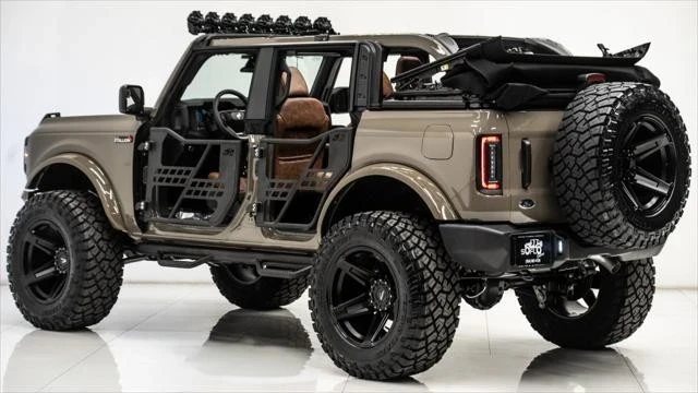2025 Ford Bronco 6th Gen - Image 3 of 21