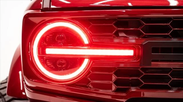 2025 Ford Bronco 6th Gen - Image 16 of 21