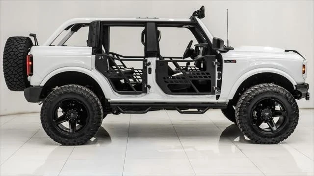 2025 Ford Bronco 6th Gen - Image 14 of 21