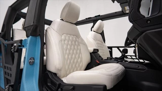 2025 Ford Bronco 6th Gen - Image 12 of 21