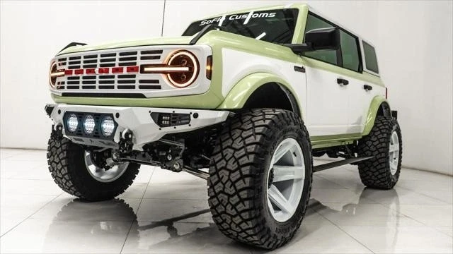 2025 Ford Bronco 6th Gen - Image 4 of 21