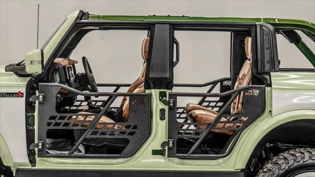 2025 Ford Bronco 6th Gen - Image 15 of 21