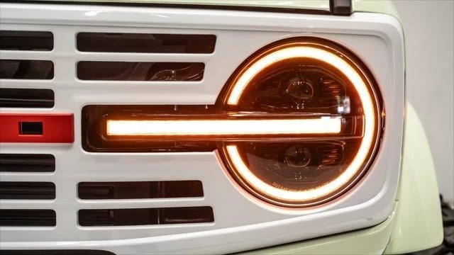 2025 Ford Bronco 6th Gen - Image 16 of 21