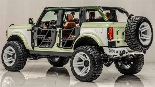 2025 Ford Bronco 6th Gen - Image 9 of 21