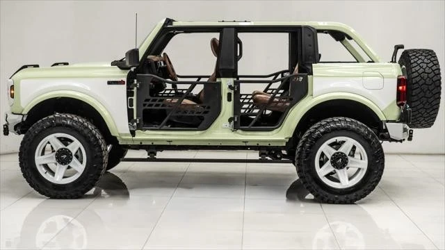 2025 Ford Bronco 6th Gen - Image 5 of 21