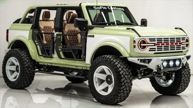 2025 Ford Bronco 6th Gen - Image 2 of 21