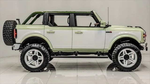 2025 Ford Bronco 6th Gen - Image 4 of 21