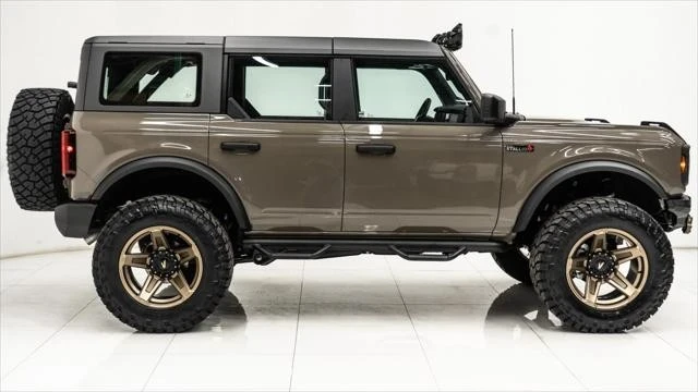 2025 Ford Bronco 6th Gen - Image 11 of 21