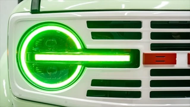 2025 Ford Bronco 6th Gen - Image 15 of 21