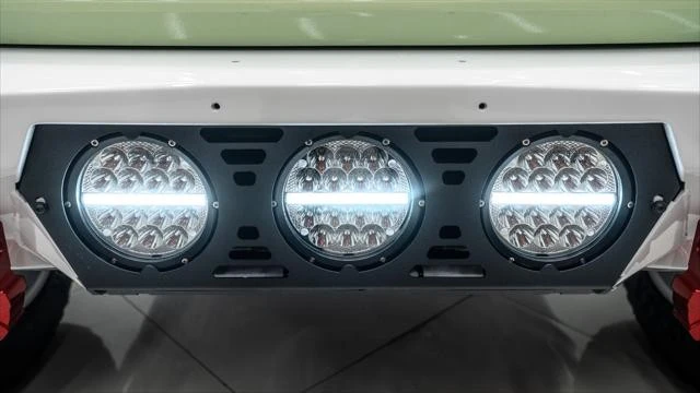 2025 Ford Bronco 6th Gen - Image 16 of 21
