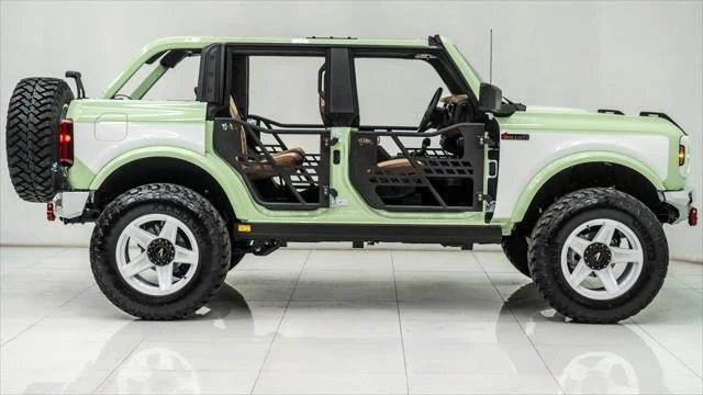 2025 Ford Bronco 6th Gen - Image 9 of 21