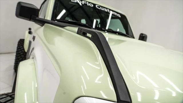 2025 Ford Bronco 6th Gen - Image 20 of 21