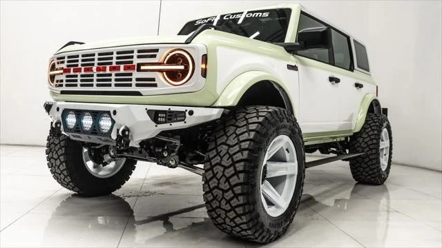 2025 Ford Bronco 6th Gen - Image 14 of 21
