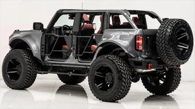 2025 Ford Bronco 6th Gen - Image 3 of 21