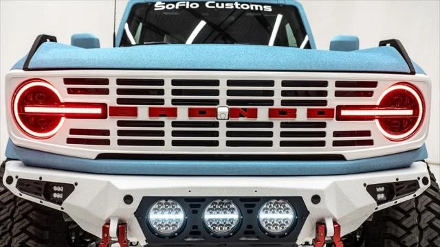2025 Ford Bronco 6th Gen - Image 19 of 21