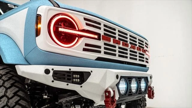 2025 Ford Bronco 6th Gen - Image 17 of 21