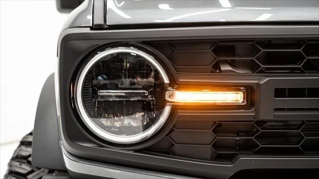 2025 Ford Bronco 6th Gen - Image 17 of 21