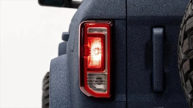 2025 Ford Bronco 6th Gen - Image 14 of 21