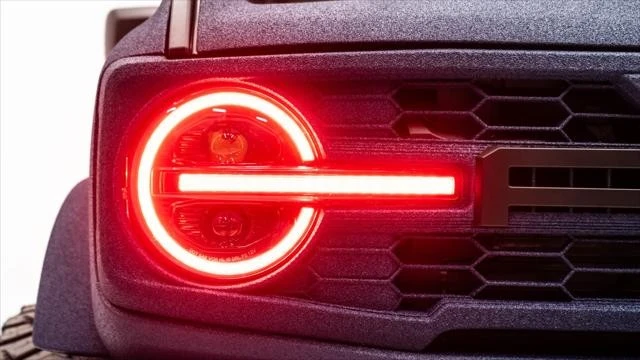 2025 Ford Bronco 6th Gen - Image 19 of 21