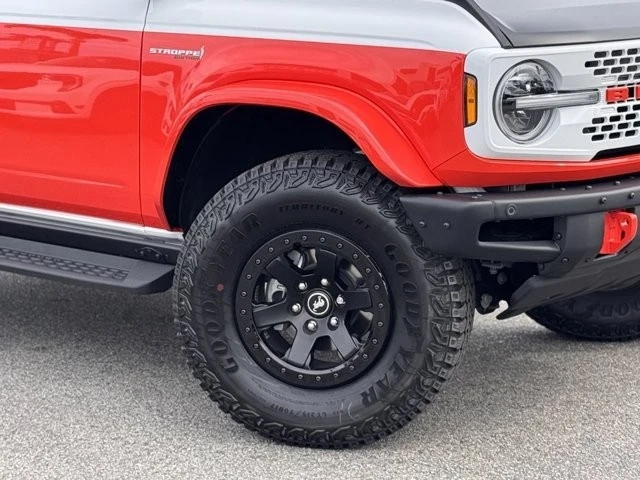 2025 Ford Bronco 6th Gen - Image 4 of 12
