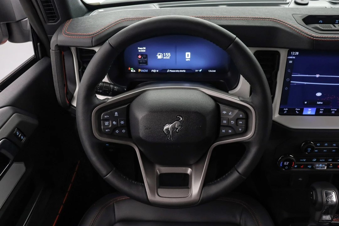 2025 Ford Bronco 6th Gen - Image 19 of 21