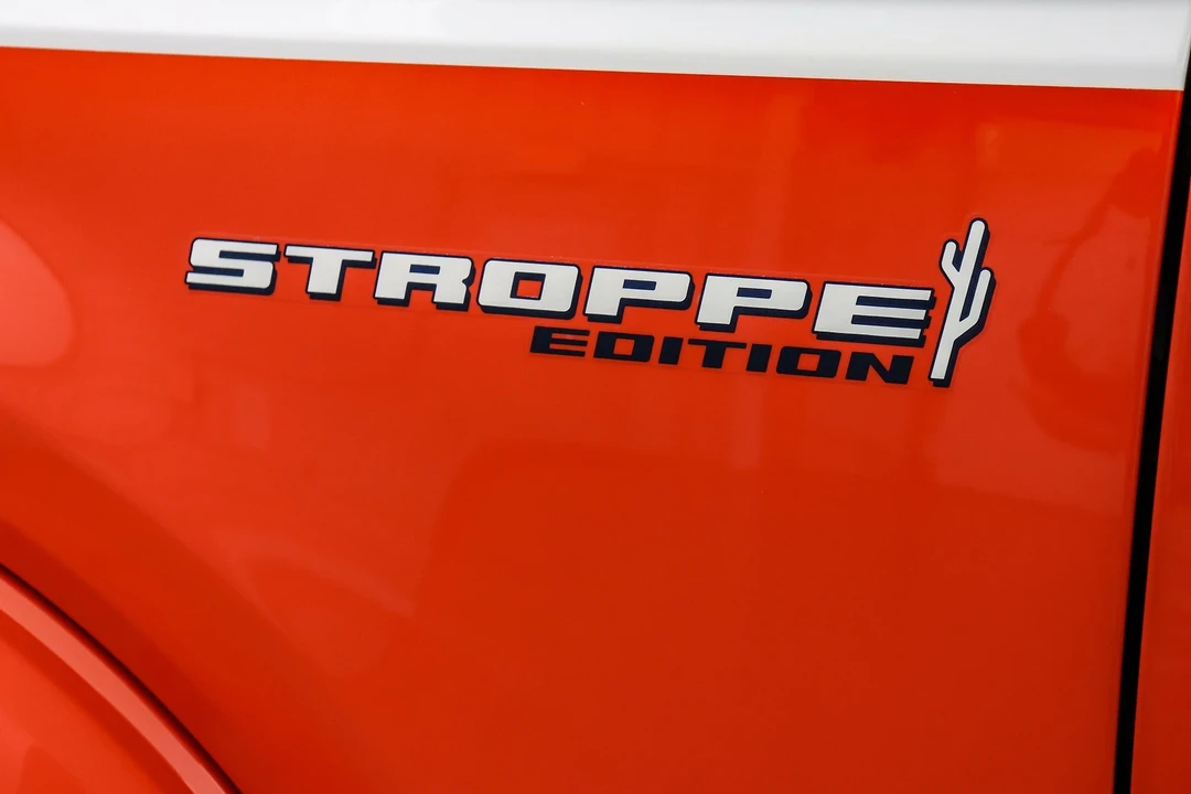 2025 Ford Bronco 6th Gen - Image 13 of 21