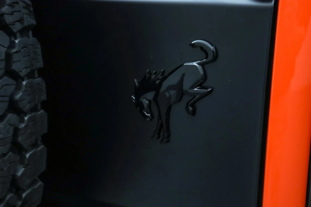 2025 Ford Bronco 6th Gen - Image 16 of 21