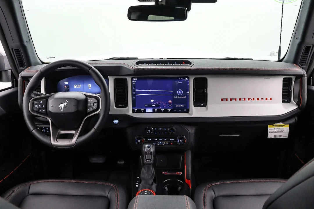 2025 Ford Bronco 6th Gen - Image 20 of 21