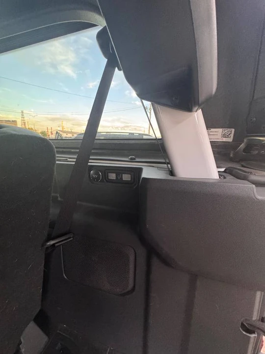 2025 Ford Bronco 6th Gen - Image 20 of 21