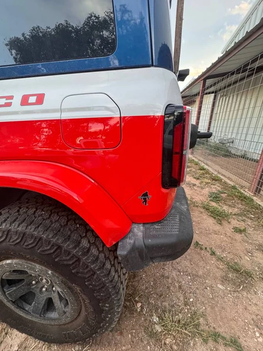 2025 Ford Bronco 6th Gen - Image 19 of 21