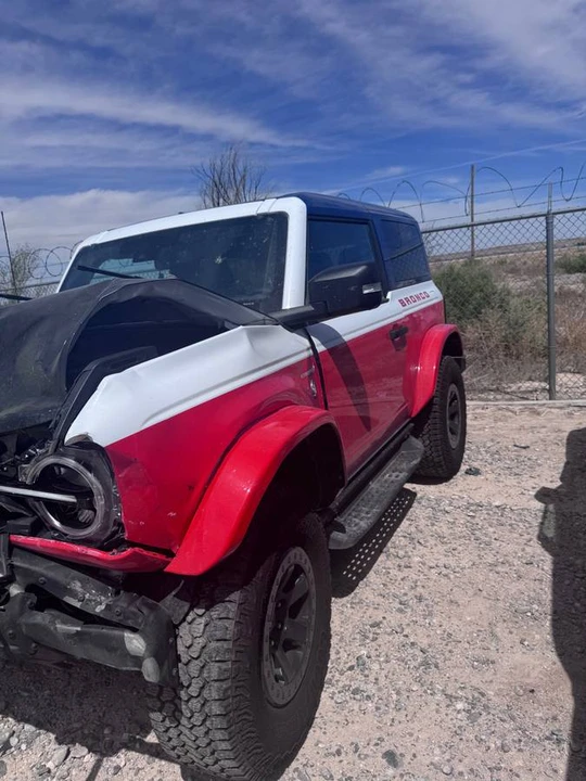 2025 Ford Bronco 6th Gen - Image 3 of 21
