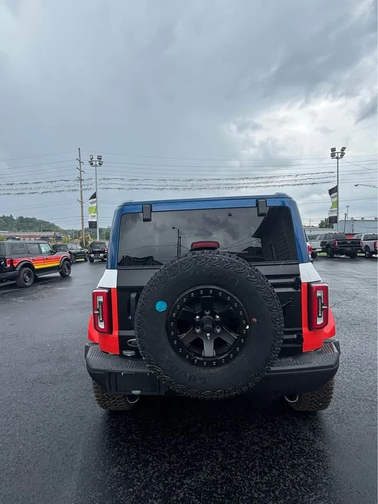 2025 Ford Bronco 6th Gen - Image 3 of 19