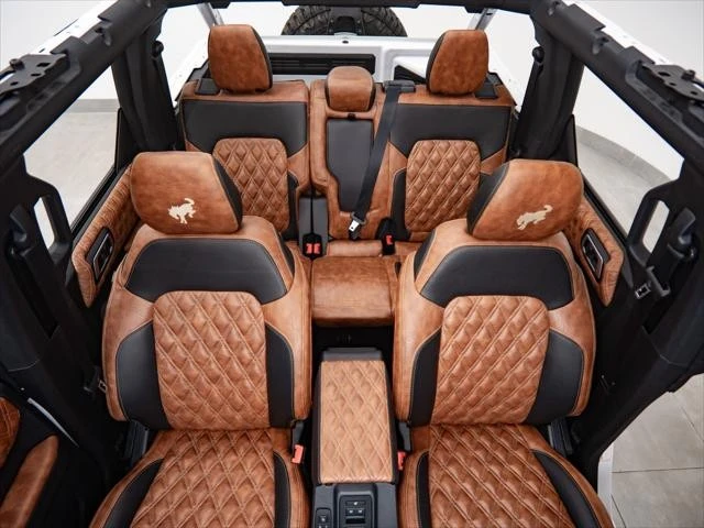2025 Ford Bronco 6th Gen - Image 21 of 31