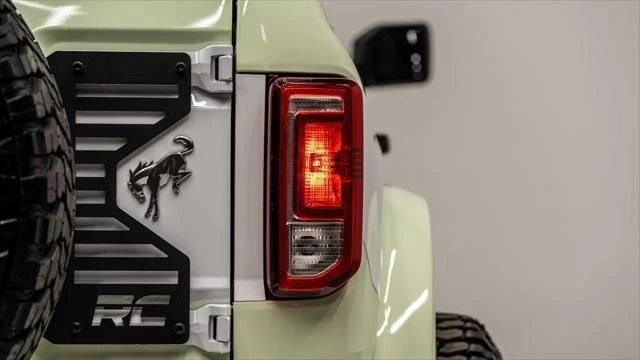 2025 Ford Bronco 6th Gen - Image 9 of 21