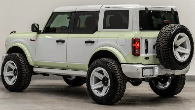2025 Ford Bronco 6th Gen - Image 12 of 21