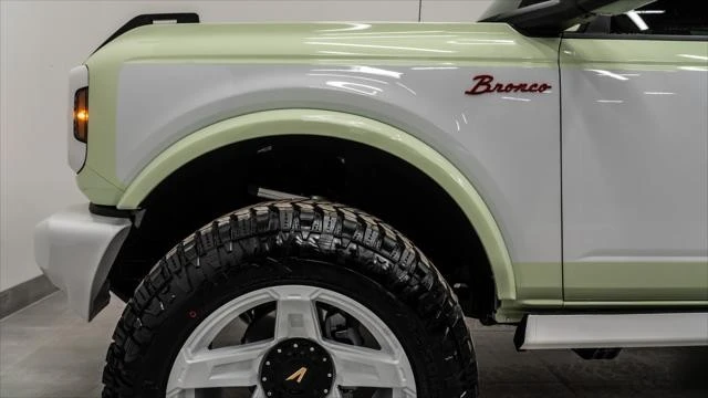2025 Ford Bronco 6th Gen - Image 15 of 21