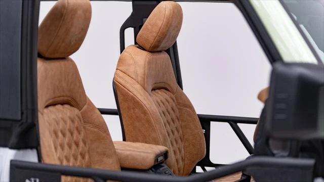 2025 Ford Bronco 6th Gen - Image 10 of 21