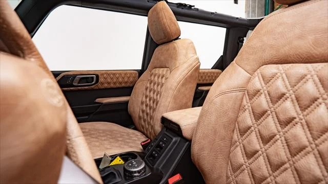 2025 Ford Bronco 6th Gen - Image 26 of 31