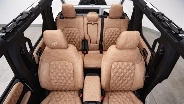 2025 Ford Bronco 6th Gen - Image 18 of 31