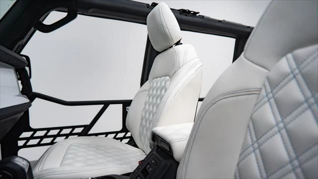 2025 Ford Bronco 6th Gen - Image 30 of 31