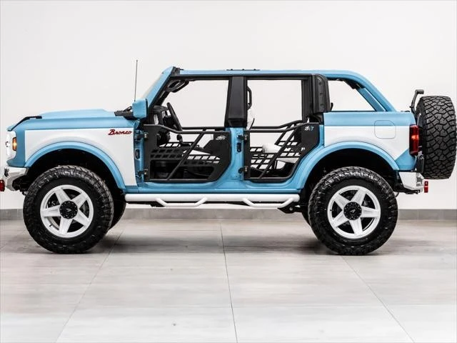 2025 Ford Bronco 6th Gen - Image 27 of 31