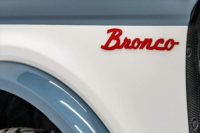 2025 Ford Bronco 6th Gen - Image 10 of 31